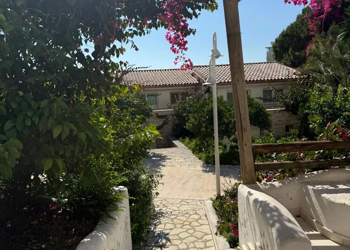 Bellavista Apartments Bougainville Bay Sarandë