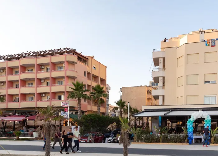 Boutique Comfortable Apartment Next To The Beach Durrës