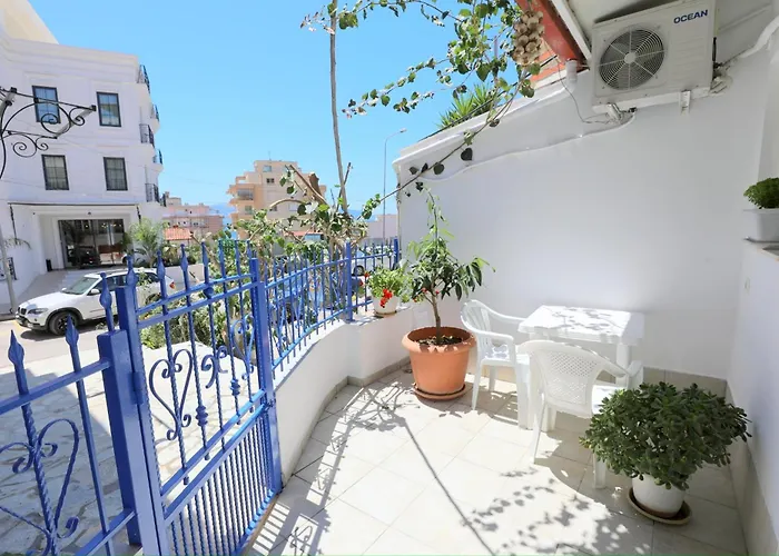 Apartments Flower Sarande