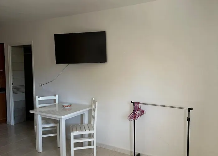 Anna House Dhërmi