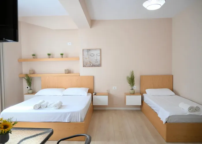Luxury Studios - Steps From The Beach Sarande