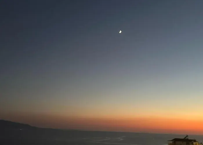 Edina By Hp Hotel Sarandë
