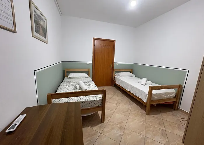 Home Sweet Home - Guest House Yzberishti