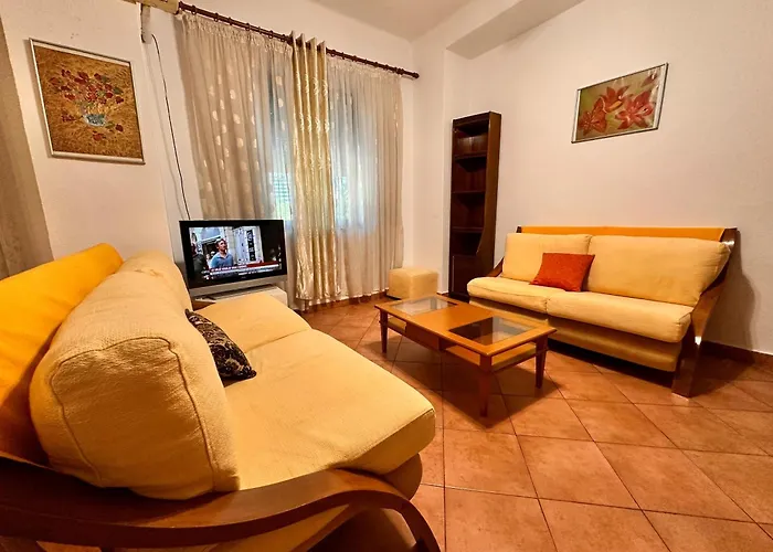 Comfort Apartment Tirana