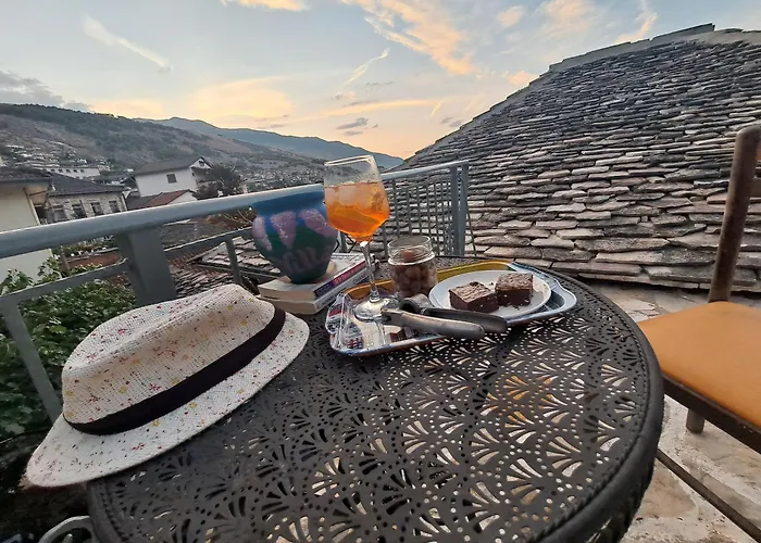 "Villa 70" Guesthouse Gjirokaster