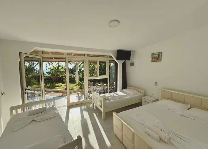 Essos Villas Dhërmi