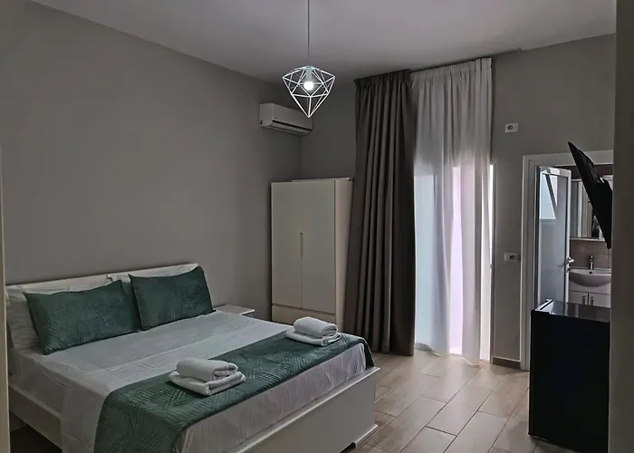 Hotel Alex Ksamil