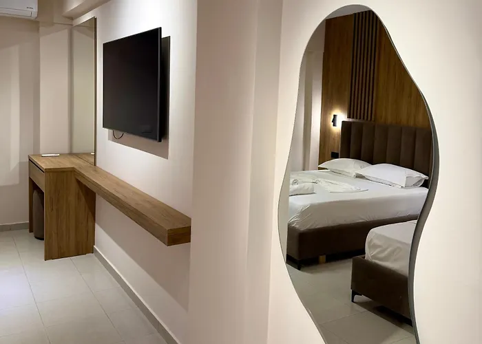 Karos Hotel Llaman Himare