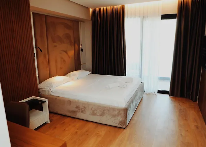 Oniro By Iliria Palace (Adults Only) Himare
