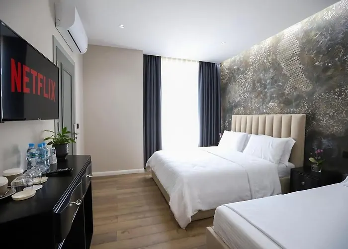 Pet friendly Imperator Hotel Tirana