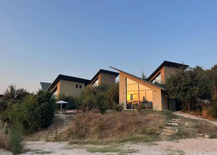 Bote Farms Agriturismo Sarande with Pool