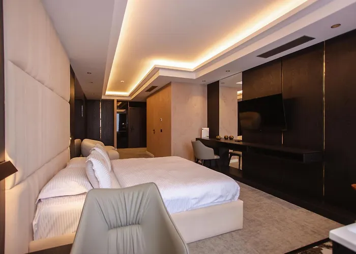 Boutique Hotel Chicago Shkoder