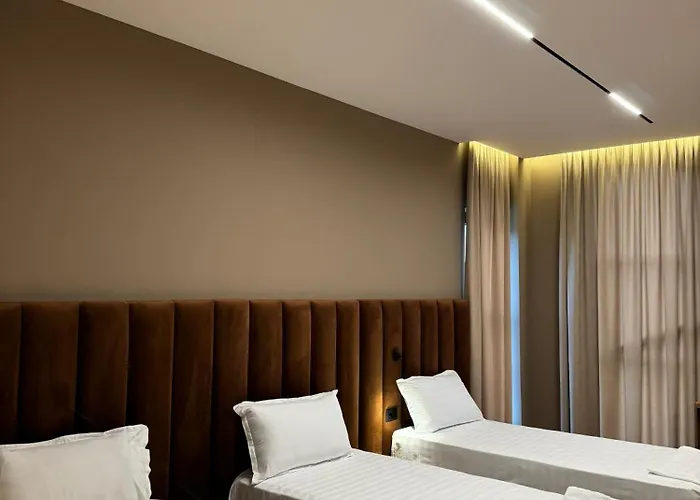 Nuevo Deluxe Hotel Shëngjin