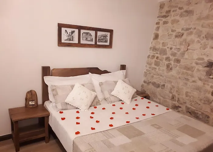 Hotel Omer Berat