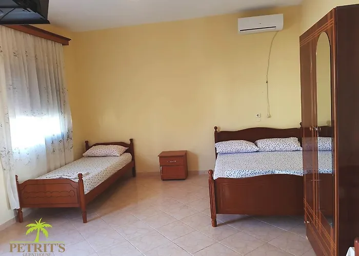 Petrit Guesthouse Ksamil