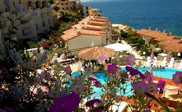 Luxury Diva Saranda Bougainville