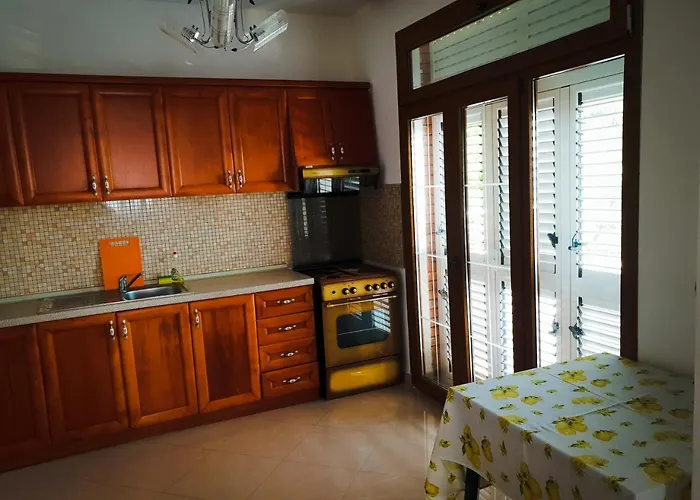 Pet friendly Lux Apartments Vlore