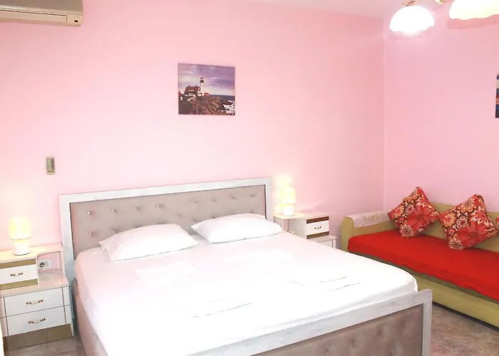 Tirana Dog Friendly Lodging and Hotels