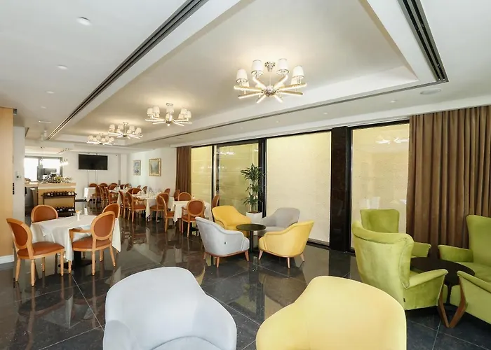 Oxford Hotel Tirana