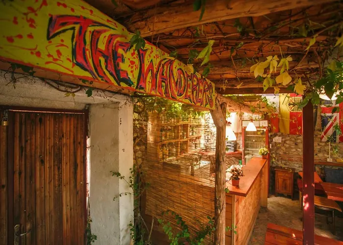 Pet friendly The Wanderers Hostel Shkoder