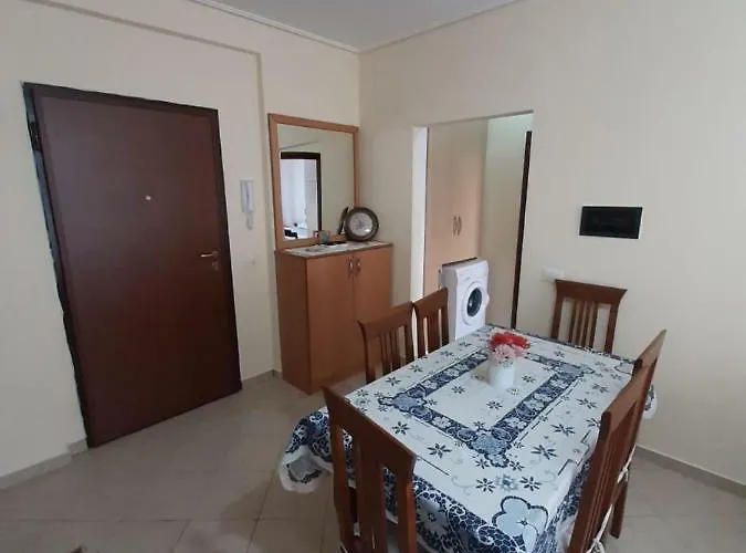 Meni'S Family Apartament Sarande